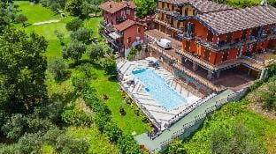 Residence Albatros A1 by Wonderful Italy Hotel in Lake Garda