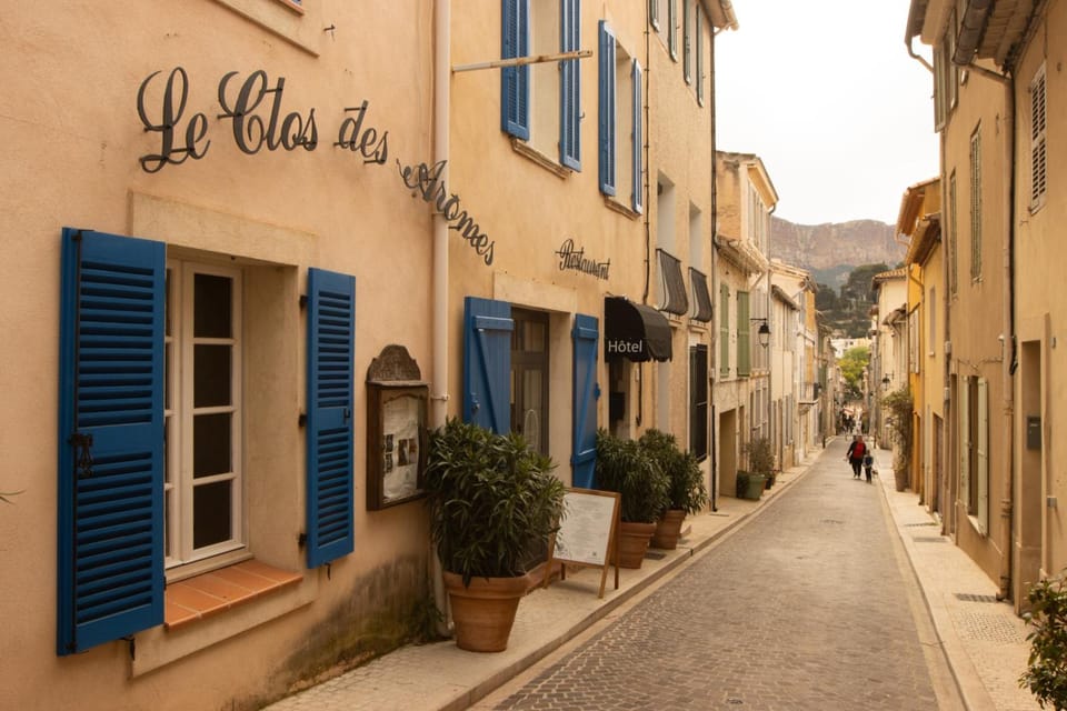 LE CLOS DES AROMES Hotel in Cassis