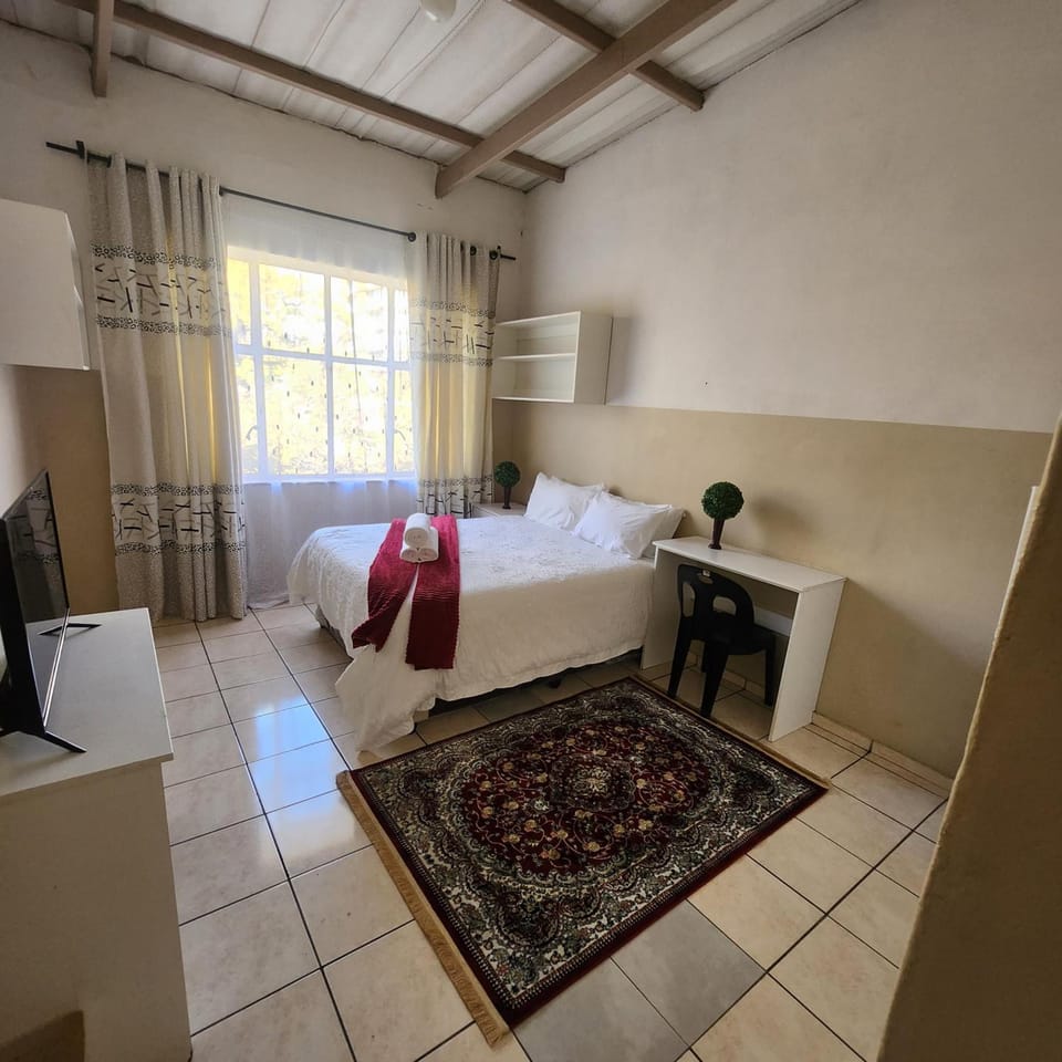 Sunny Lodge Hostel in Pretoria
