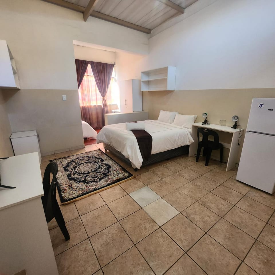 Sunny Lodge Hostel in Pretoria