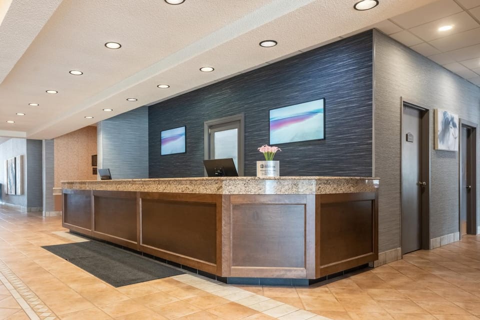 Glengarry Extended Stays Hotel in Truro