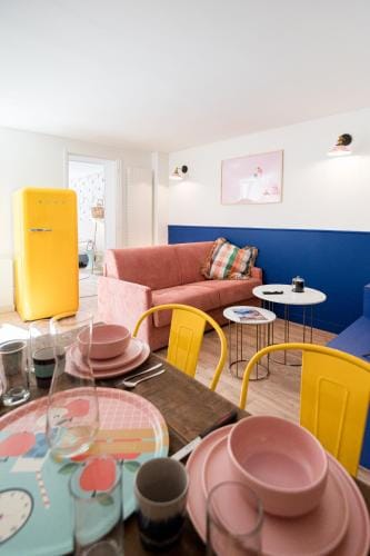 Villa Robs - Appartements tout confort, TV connectee, Haut debit, Localisation ideale - Courts sejou Hotel in Caen