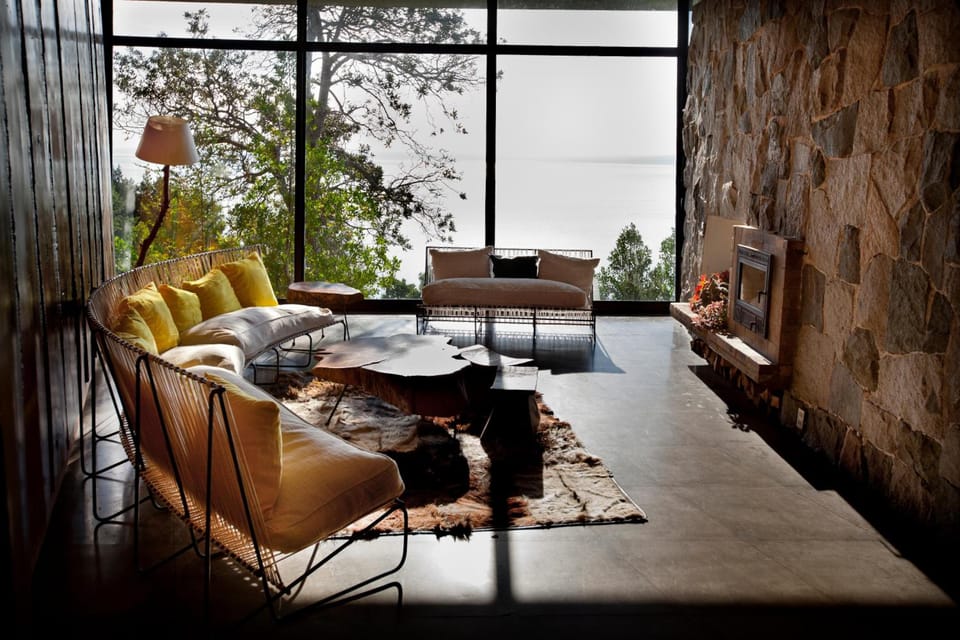 Bar/lounge