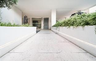Stylish Residenza Torre Bianca 2 Bedroom Apartment sleeps for 5 Hotel in Lignano Sabbiadoro