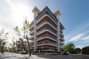 Elegant Residenza Monica 2 Bedroom C6 Sleep for 6 Hotel in Lignano Sabbiadoro