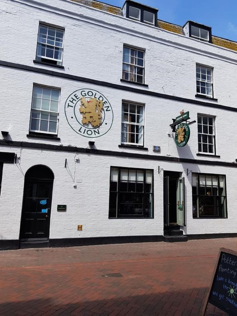 The Golden Lion Hotel Inn in Weymouth
