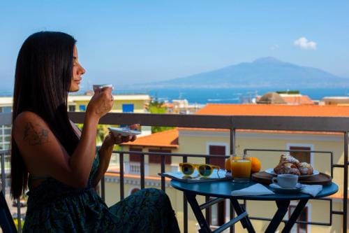 LuMar Luxury Sorrento Hotel in Priora