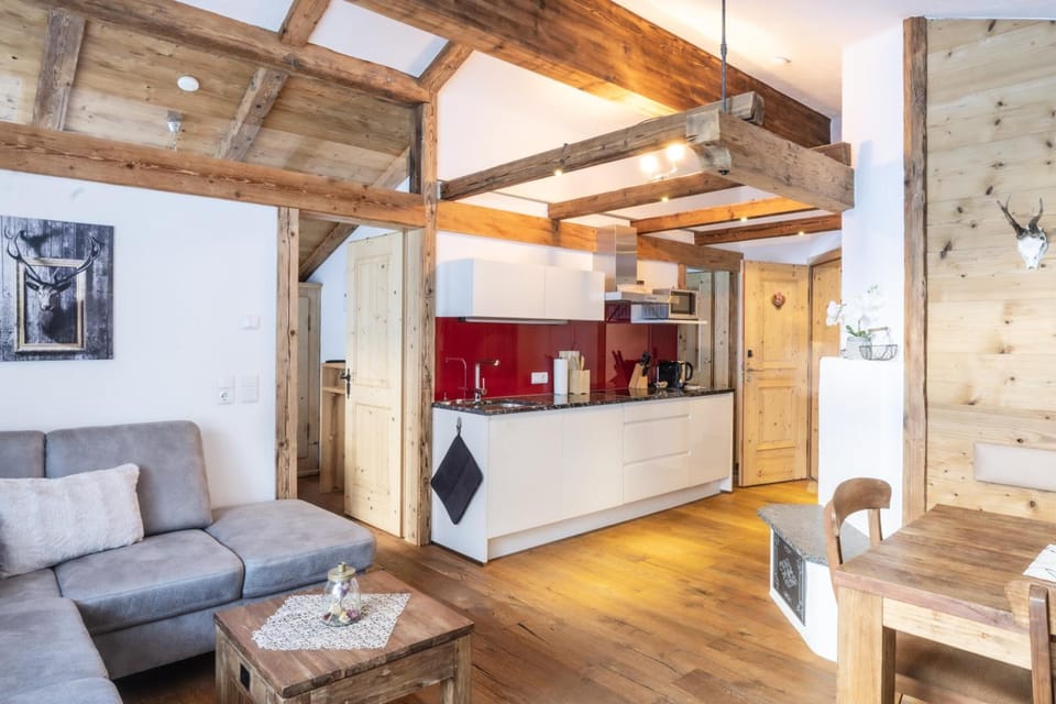 URALP Royal Hotel in Brand