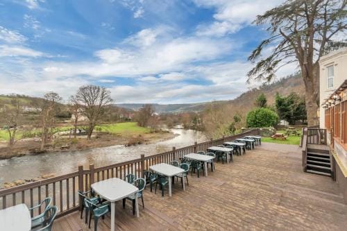 White Waters Bed and Breakfast Hotel in Llantysilio
