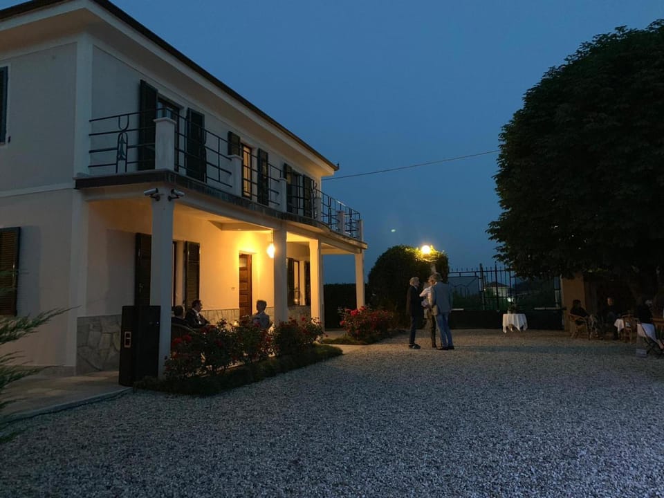 VILLA LE ROSE Hotel in Piedmont