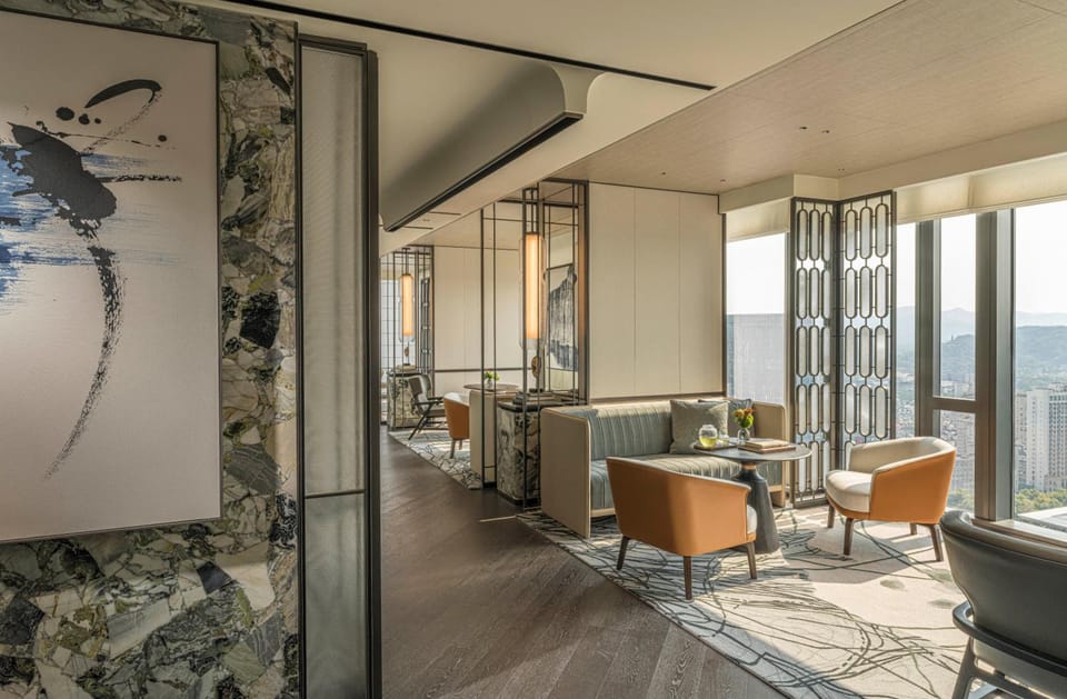 Four Seasons Hotel Hangzhou at Hangzhou Centre Hotel in Hangzhou