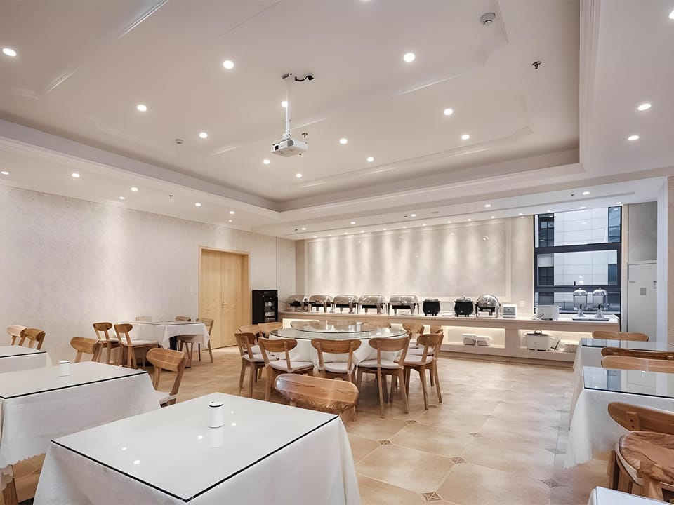 Vienna 3 Best Hotel Wuxi Dongting Huiju Center Hotel in Suzhou