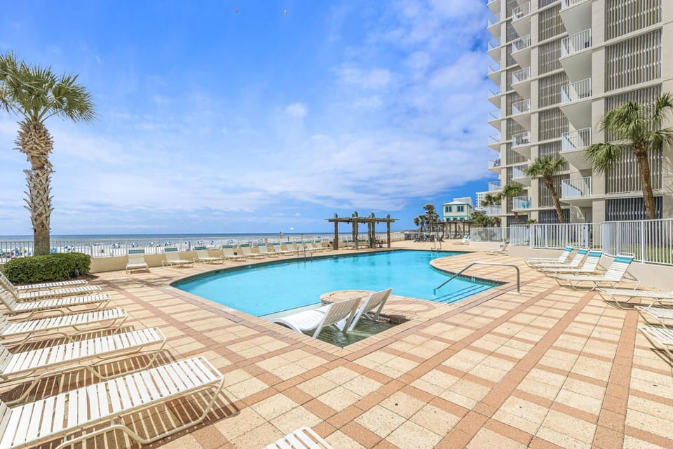 Shoalwater Condos Hotel in Orange Beach