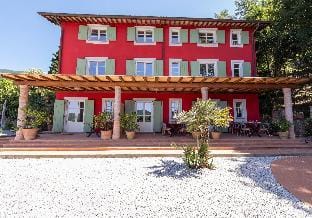 Antico Podere La Polletta - Centrale Hotel in Camaiore