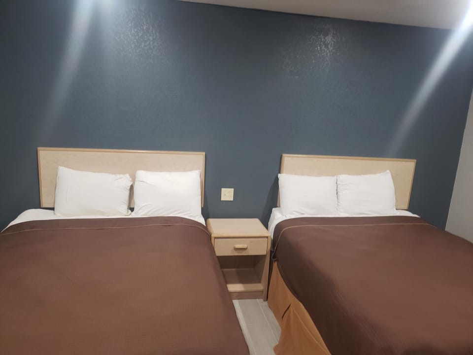 Village Inn Cotulla Motel in Cotulla