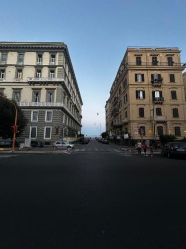 Nalusa Superior Chiaia - nel cuore della citta Hotel in Naples