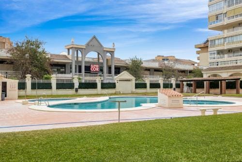 Los Boliches sunny apartment - Ref 120 Hotel in Fuengirola