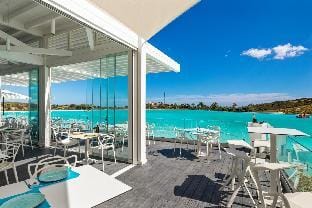 Alcazaba Lagoon family apartment by Costarentals - Ref M14 Hotel in Costa del Sol