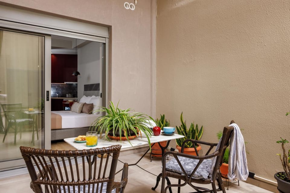 Jolly Suites Hotel in Heraklion