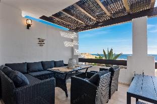 Calahonda family apartment by Costarentals - Ref 205 Hotel in Sitio de Calahonda