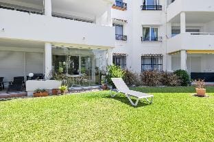 Garden & Pool apartment in Mijas - Ref 209 Hotel in Fuengirola