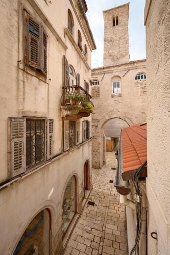 Palazo dei CONTI in Split Centre OLD town Hotel in Split