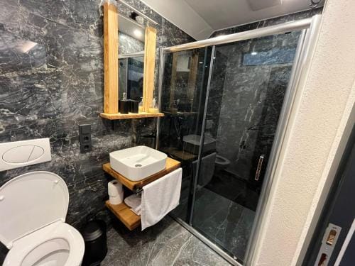 Pension Beyoglu Galata Hotel in Limburg (province)