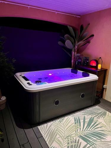 Suite de Charme - So Chic So Romantic Hotel in Arles