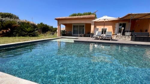 Suite de Charme - So Chic So Romantic Hotel in Arles