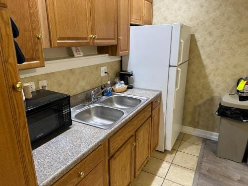 Island House Historic Vacation Rentals Hotel in Port Clinton