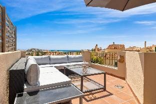 Riviera del Sol sunny rooftop - Ref 45 Hotel in Sitio de Calahonda