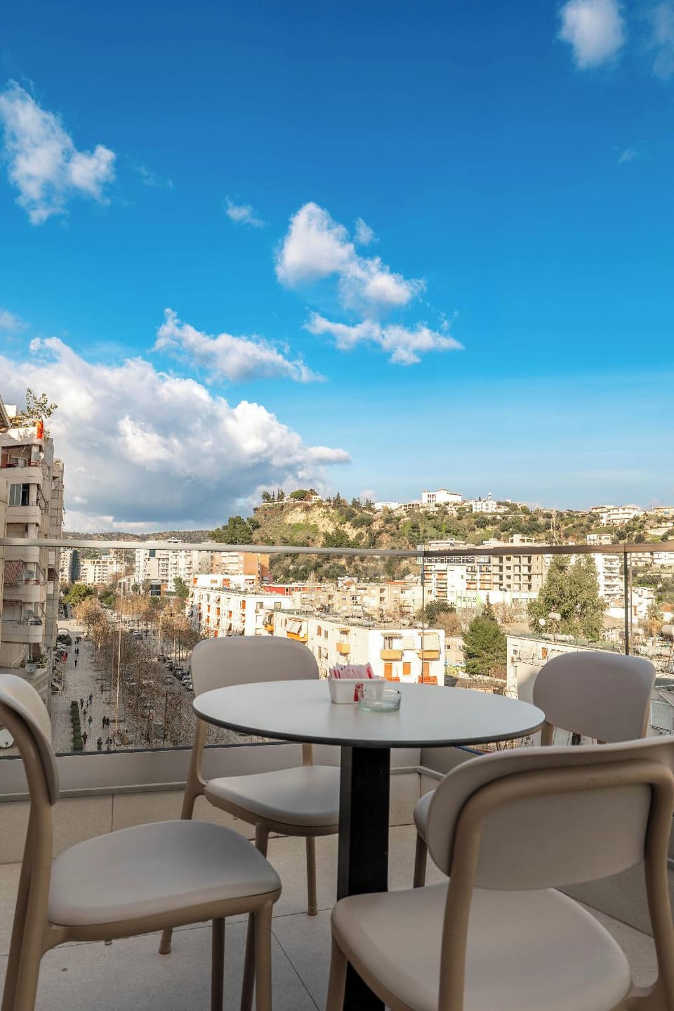 SASSO Hotel Hotel in Vlorë