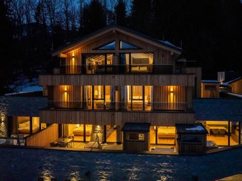 Das Goldjuwel - Luxury Apartments with private Spa Hotel in Salzburgerland