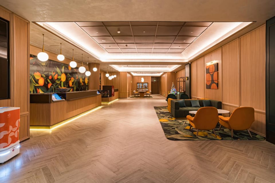 Orange Hotel Chongqing Yangjiaping Metro Station Hotel in China