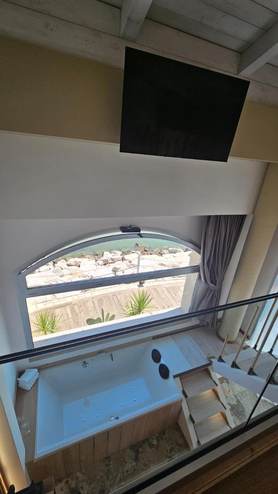 DADA Suites and Sea Hotel in Molise, Italy
