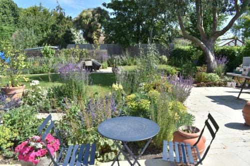 Bosham - private and self-contained double garden room Hotel in Bosham
