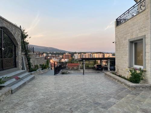 Apartments Villa Bari Hotel in Ulcinj