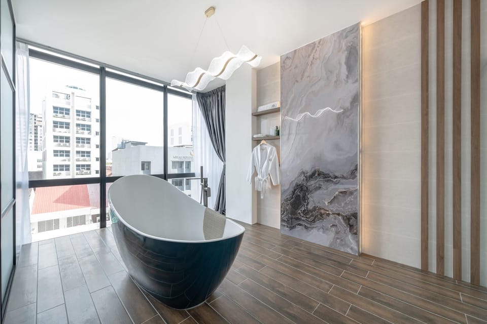 Bathtub