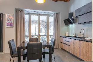 Queen Apartment in Torino Hotel in Turin