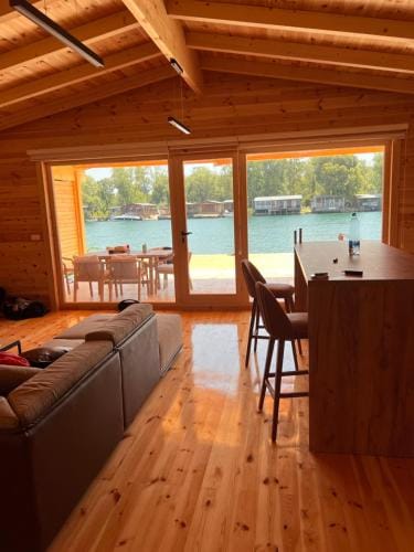 Gold fish3 Hotel in Ulcinj Municipality