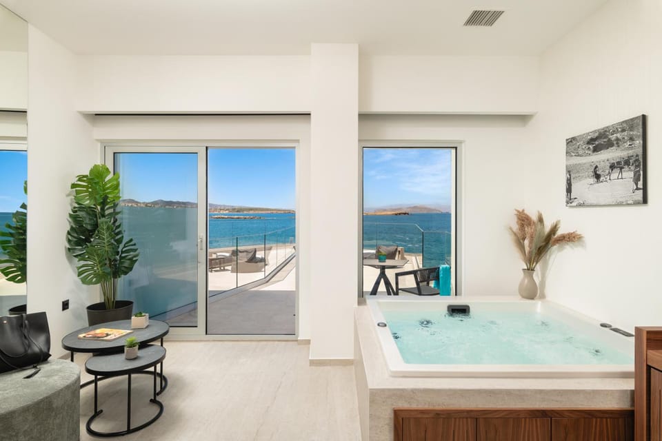 Elia Sea Suites Hotel in Chania