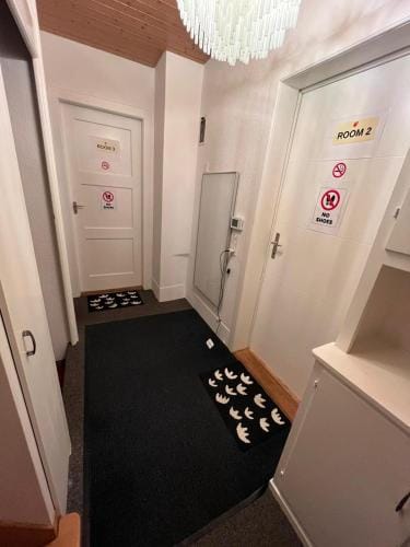 5 private rooms station for long term Hotel in Canton of Bern (Region)