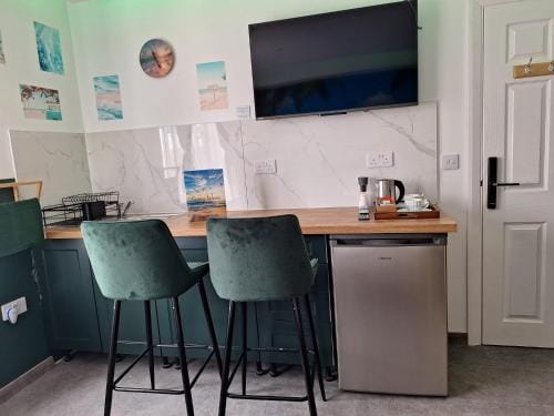 Sunny Waves Hotel in Northampton