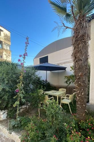 Las Palmas Guesthouse Hotel in Montenegro