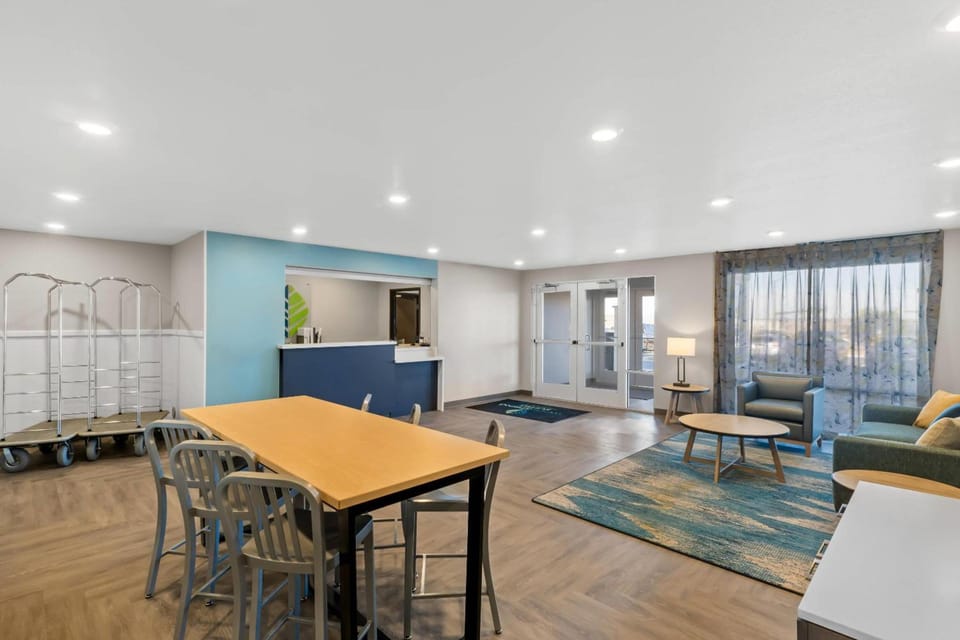 WoodSpring Suites Centennial - Denver Tech Center Hotel in Centennial