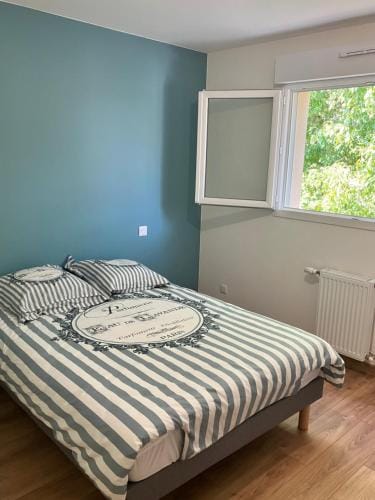 Chambre dans une maison en Colocation proche paris et Disney Room in shared house Hotel in Torcy