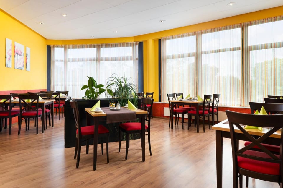 ates Hotel Lampertheim by AURUM Hotel in Rhineland-Palatinate