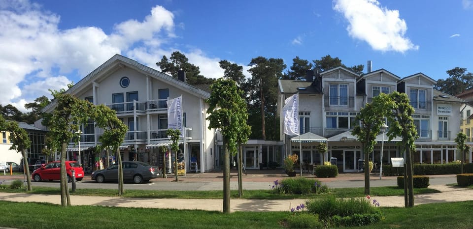 R&R Hotel Strandallee Hotel in Sellin