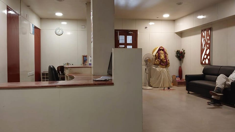 DhamStay Hotel Park Resort Bhubaneswar near Railway Station Hotel in Bhubaneswar