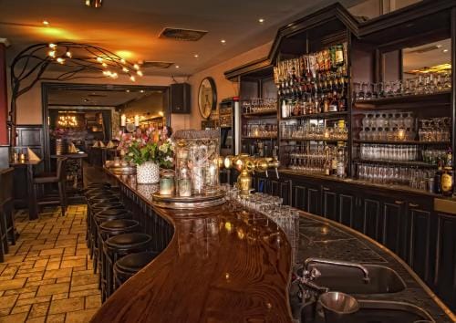 Grand Cafe Hotel de Bourgondier Hotel in North Brabant (province)